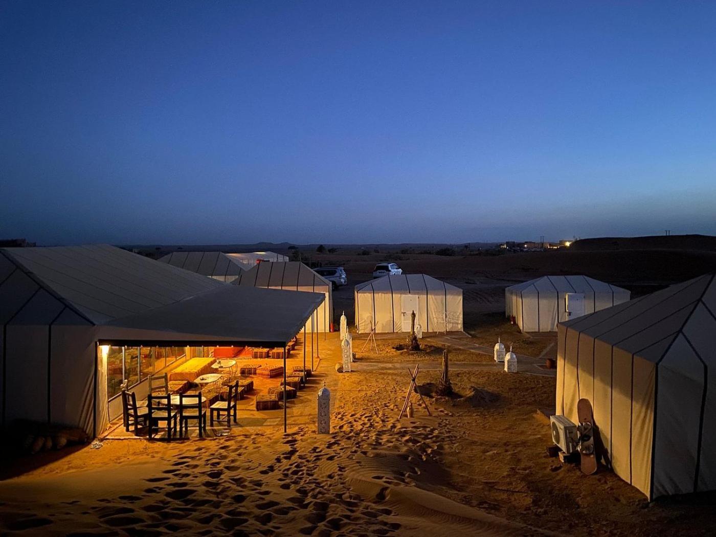 Merzouga Desert Luxury Camp Bagian luar foto